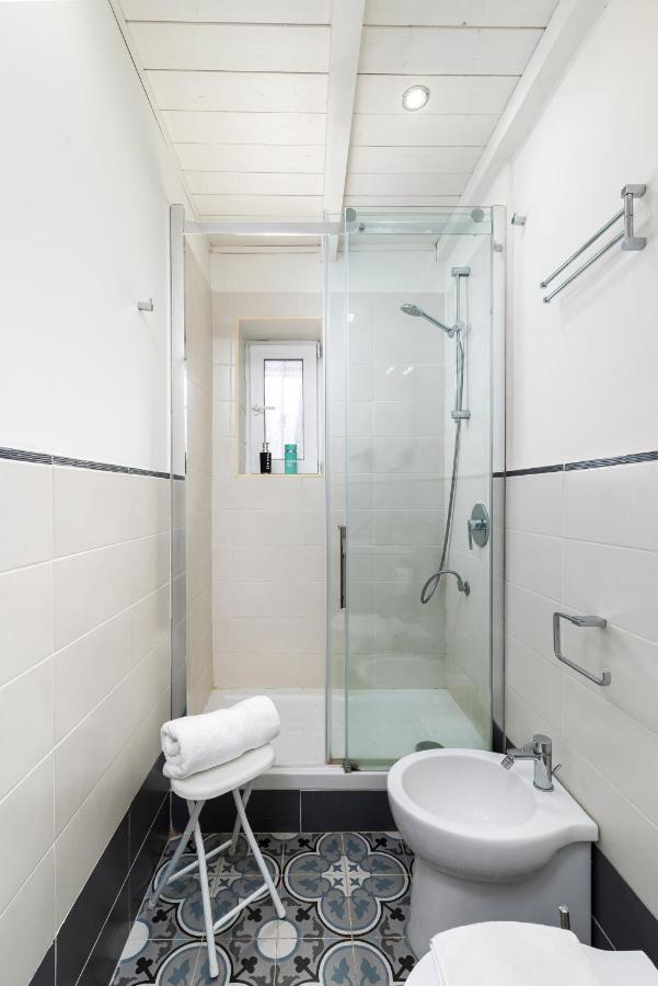 1 Bedroom Apartment With Cosy Backyard Close To Valletta Флориана Экстерьер фото